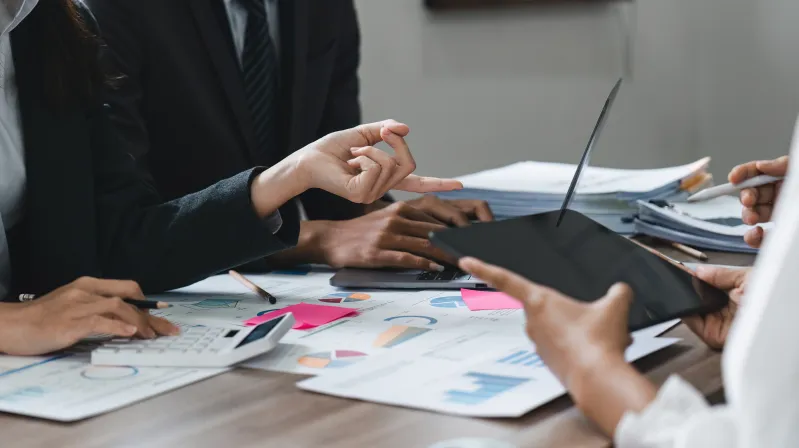 screenshot of the first page of Image of people's hand