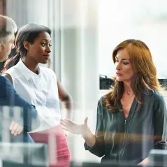 screenshot of the first page of Image of women talking